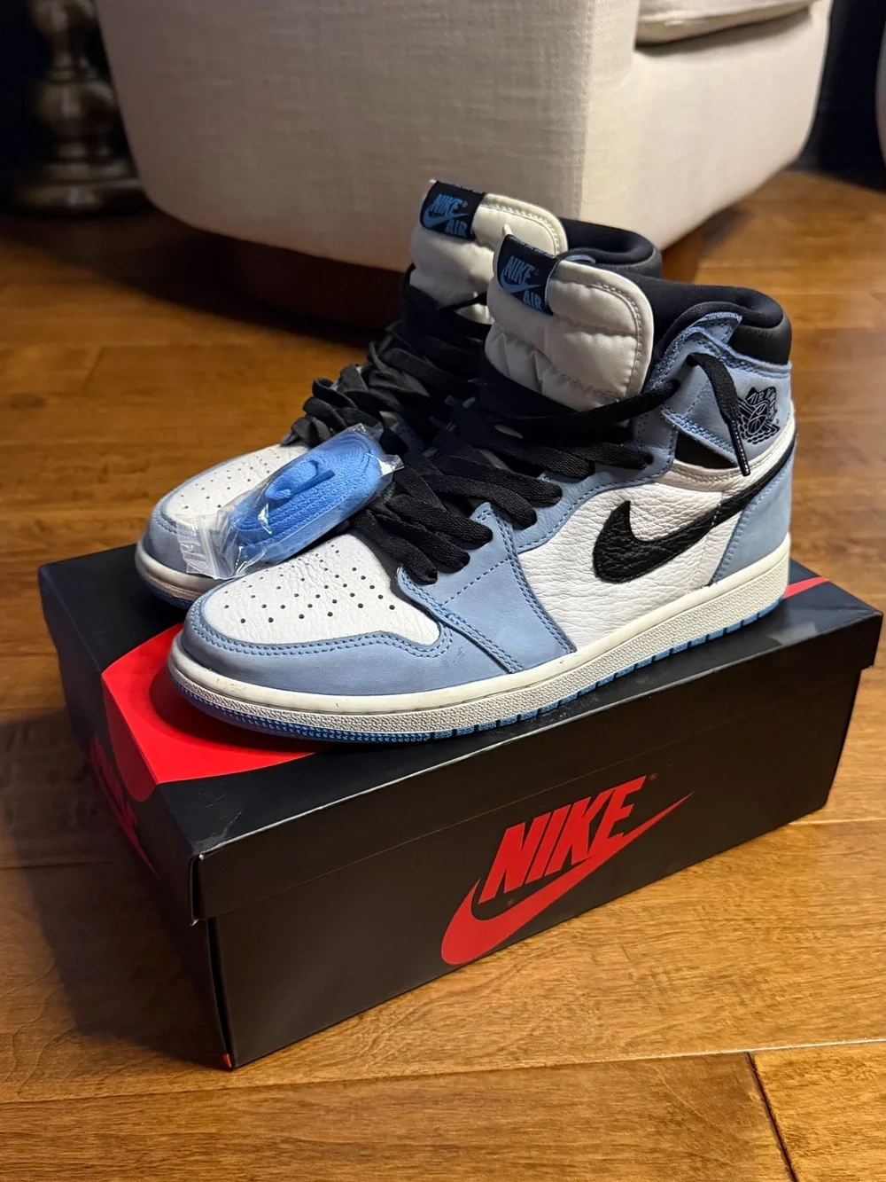 Nike Air Jordan 1 Mid - White, Black & Light Blue